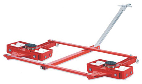 使用組合式搬運小坦克作業時應該注意些什么？